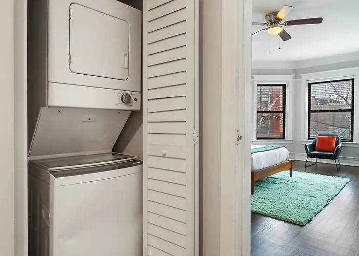 Modern & Spacious 3br With In-unit Laundry - Bstone 2 * Chicago