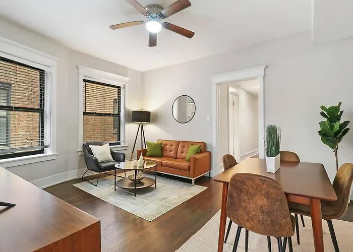 Modern & Spacious 3br With In-unit Laundry - Bstone 2 *